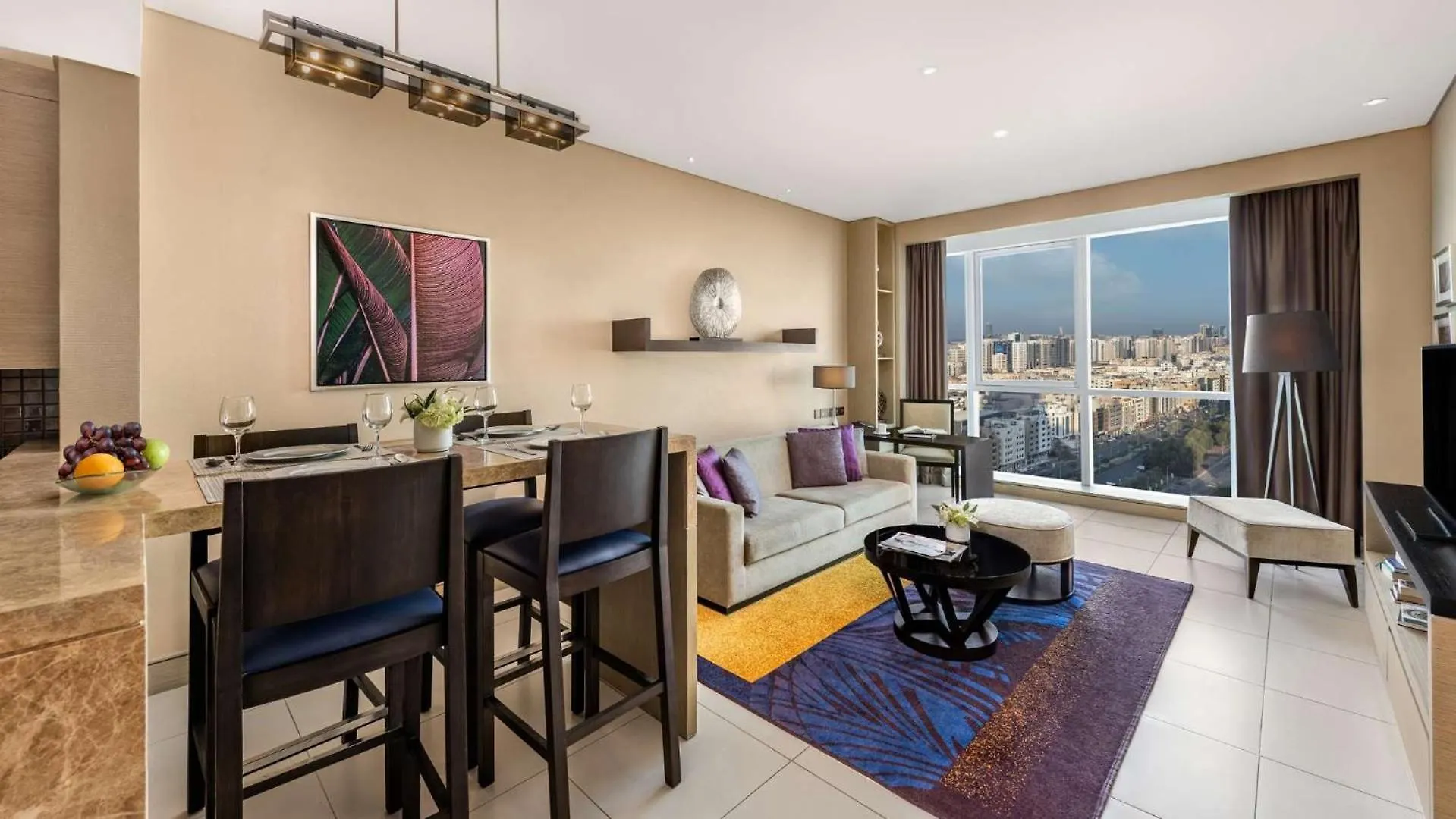 Dusit Thani Abu Dhabi Hotel