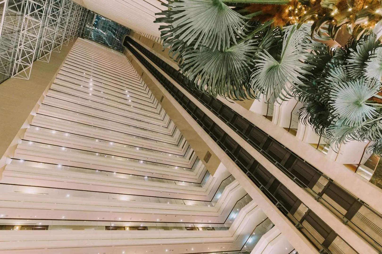 Hotel Dusit Thani Abu Dhabi